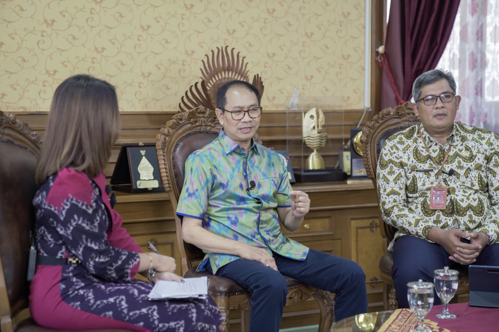 Wabup Suiasa Jadi Narasumber Talkshow Stunting